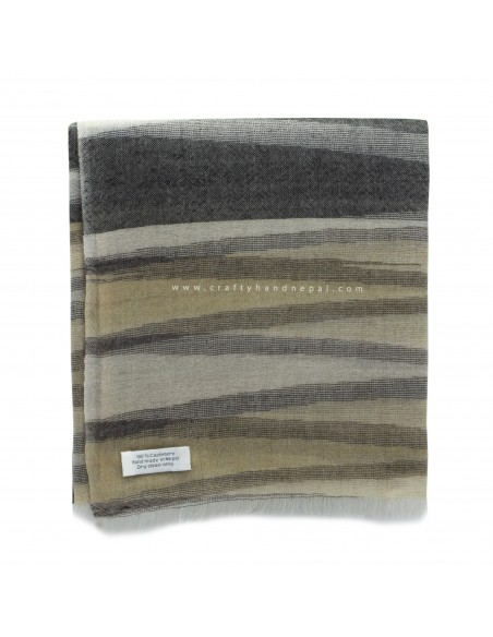 Worldwide free shipping exclusive shawl, handmade gift from Nepal