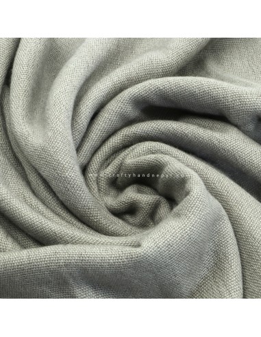 Free shipping worldwide 100% cashmere shawl, large enough to wrap your loved one